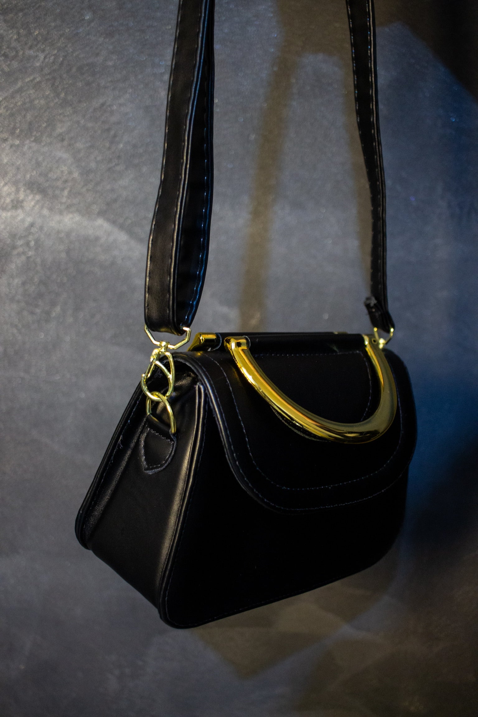 Bolsa Golden Eclipse