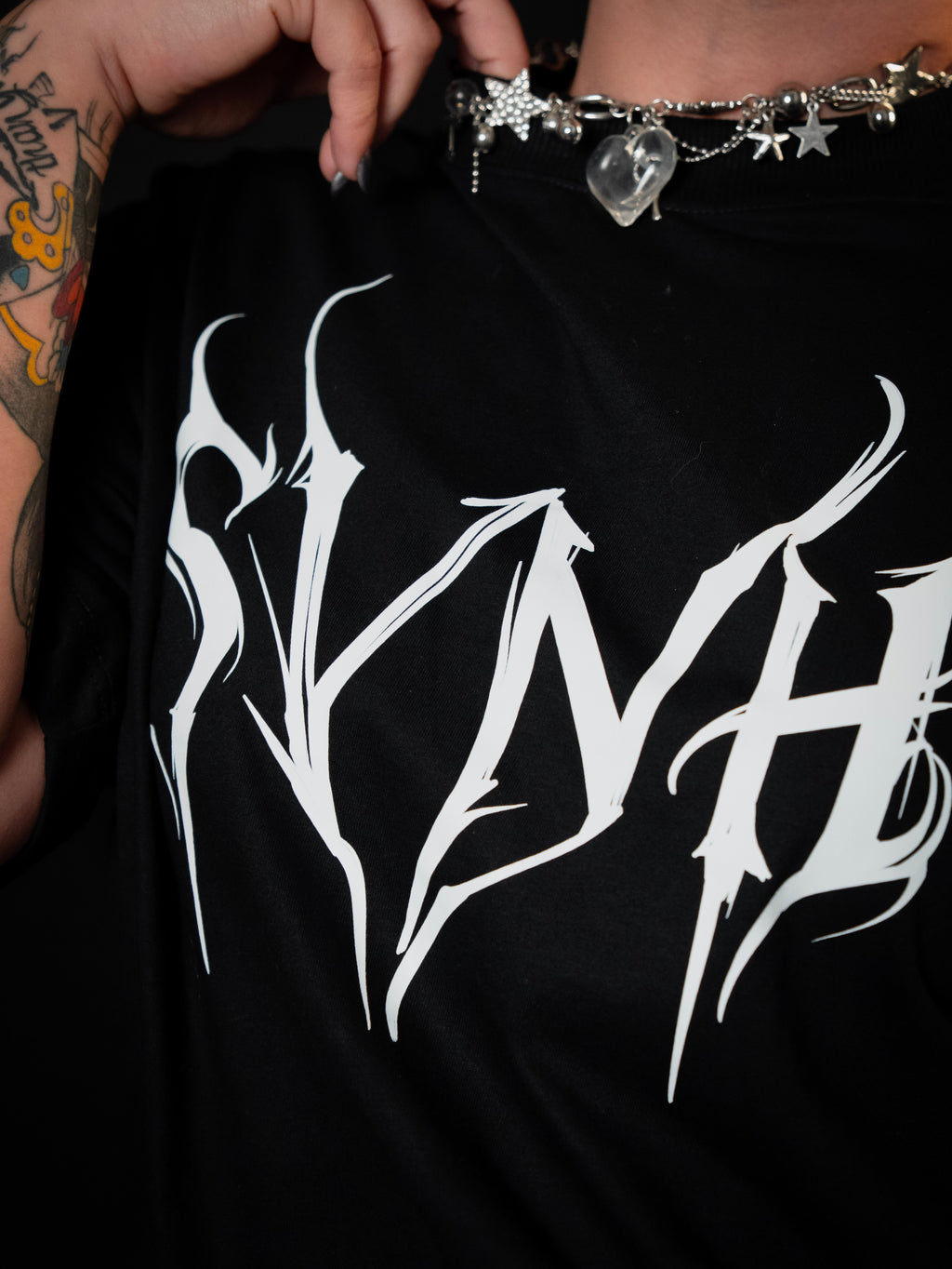 Camiseta SVNH